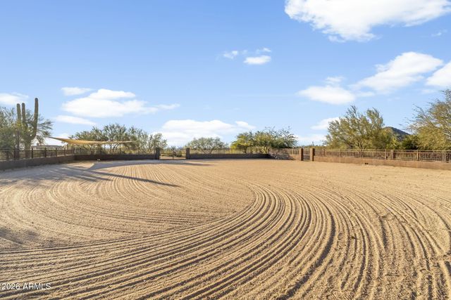 8449 E DIXILETA Drive, Scottsdale, AZ 85266