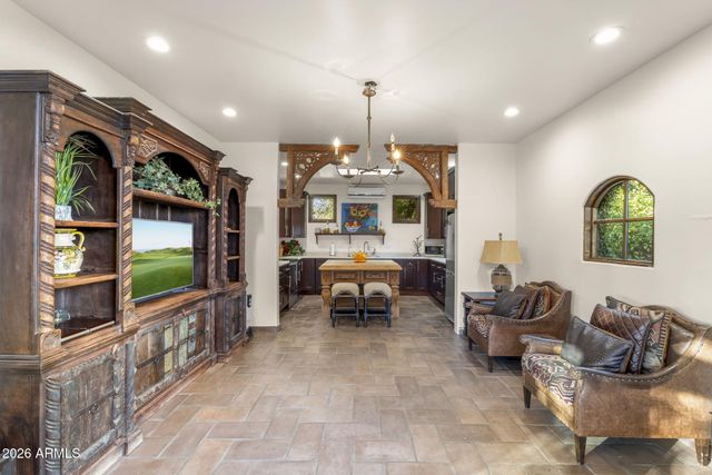 8449 E DIXILETA Drive, Scottsdale, AZ 85266