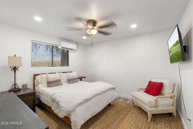 8449 E DIXILETA Drive, Scottsdale, AZ 85266