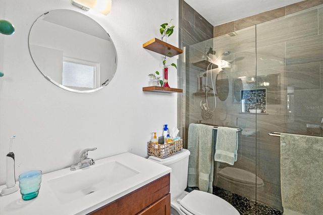 2504 N RADCLIFFE PLACE, Bradenton, FL 34207