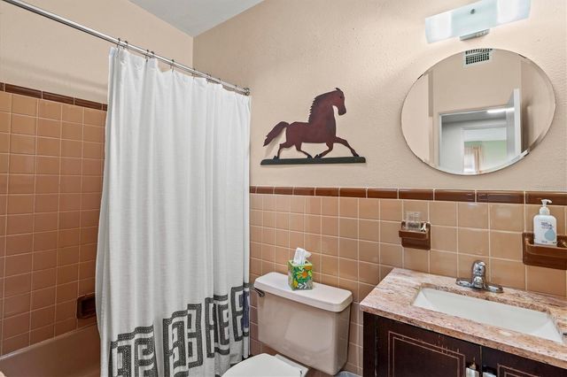 2504 N RADCLIFFE PLACE, Bradenton, FL 34207