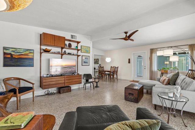 2504 N RADCLIFFE PLACE, Bradenton, FL 34207