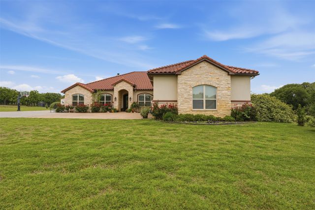 1177 County Road 2011, Glen Rose, TX 76690