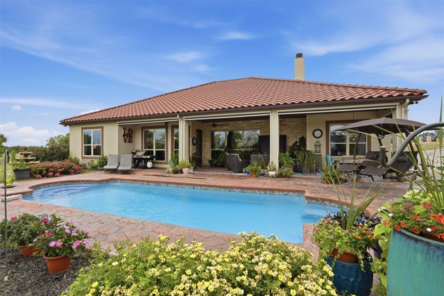 1177 County Road 2011, Glen Rose, TX 76690