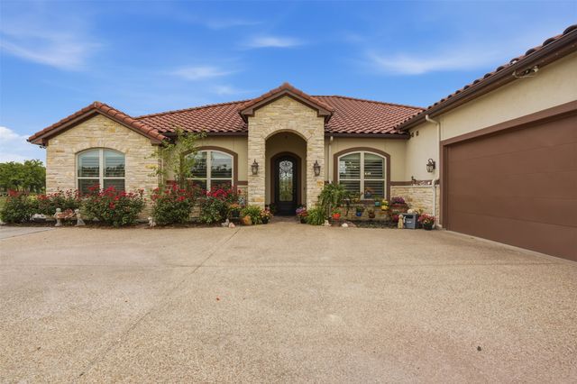 1177 County Road 2011, Glen Rose, TX 76690