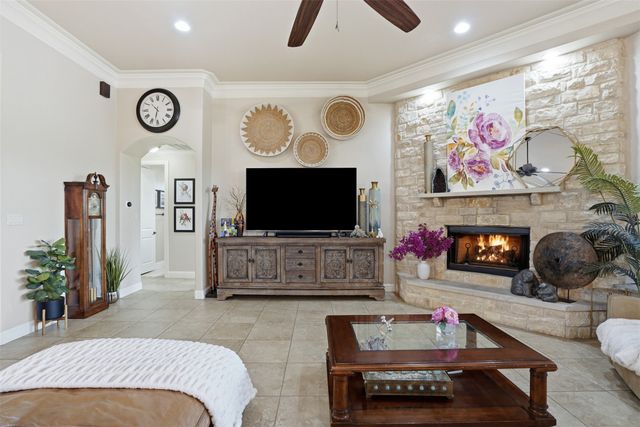 1177 County Road 2011, Glen Rose, TX 76690