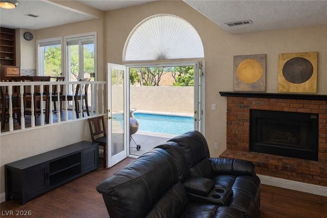 8228 Ocean Terrace Way, Las Vegas, NV 89128