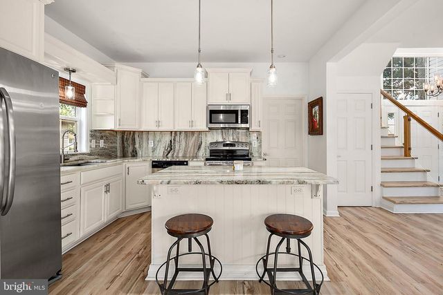 9 HARBORVIEW DR, Ocean Pines, MD 21811