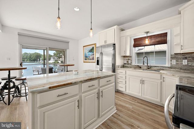 9 HARBORVIEW DR, Ocean Pines, MD 21811