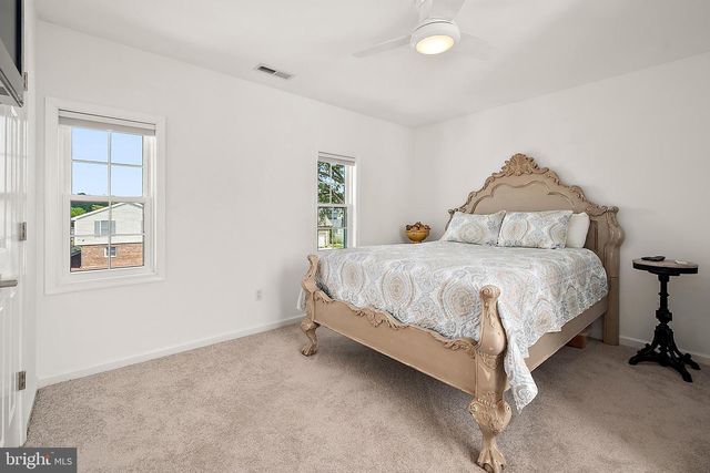 9 HARBORVIEW DR, Ocean Pines, MD 21811