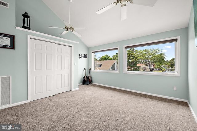 9 HARBORVIEW DR, Ocean Pines, MD 21811