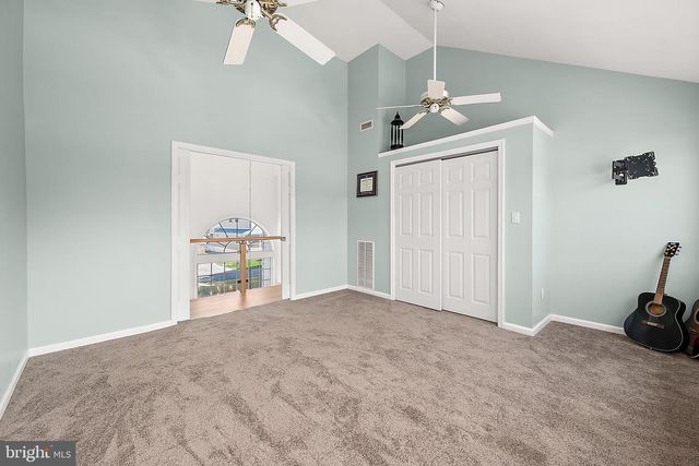 9 HARBORVIEW DR, Ocean Pines, MD 21811