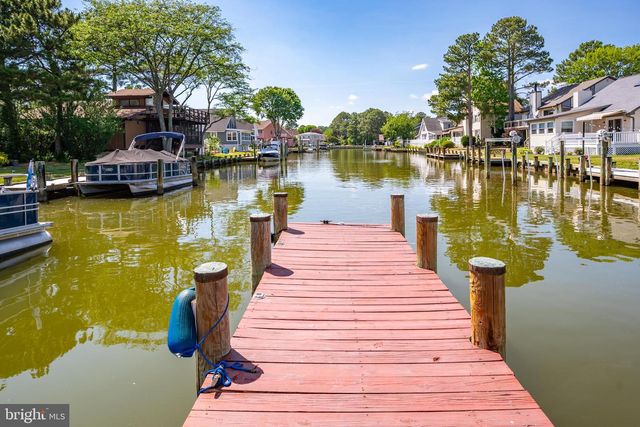 9 HARBORVIEW DR, Ocean Pines, MD 21811