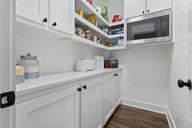 1122 16th Street, Shallowater, TX 79363