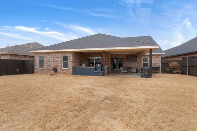 1122 16th Street, Shallowater, TX 79363