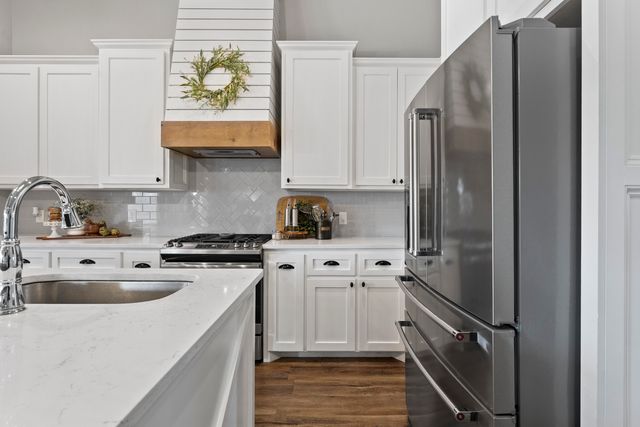 1122 16th Street, Shallowater, TX 79363