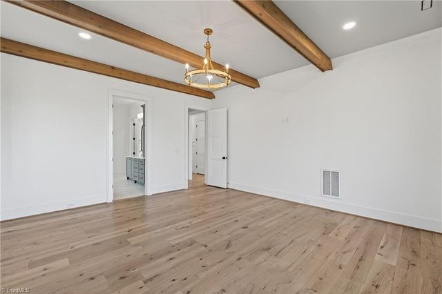 3037 Scarlet Tanager Drive, Winston-salem, NC 27106