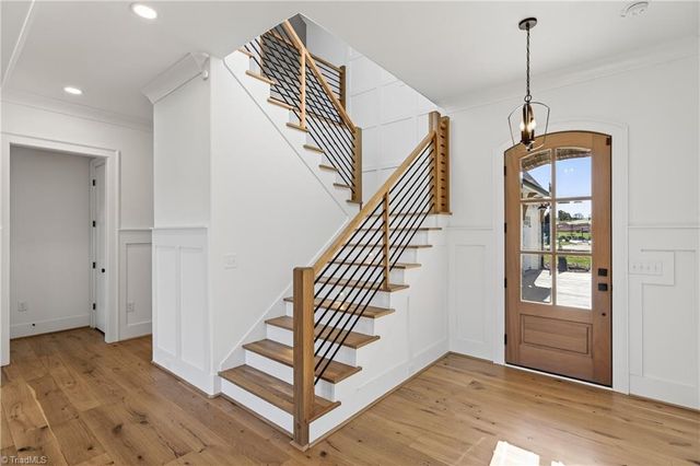 3037 Scarlet Tanager Drive, Winston-salem, NC 27106