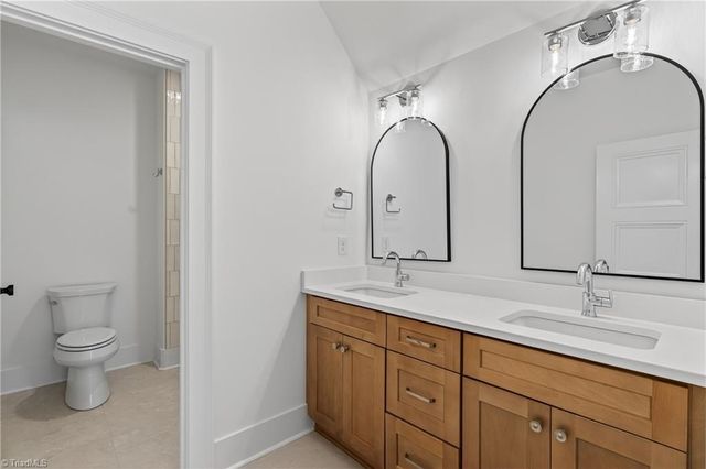 3037 Scarlet Tanager Drive, Winston-salem, NC 27106