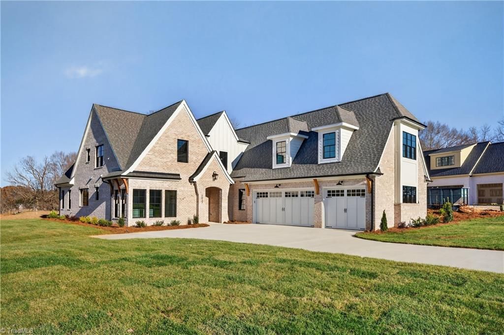 3037 Scarlet Tanager Drive, Winston-salem, NC 27106