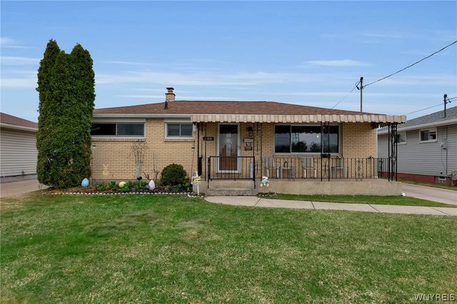 380 Two Mile Creek Road, Tonawanda, NY 14150