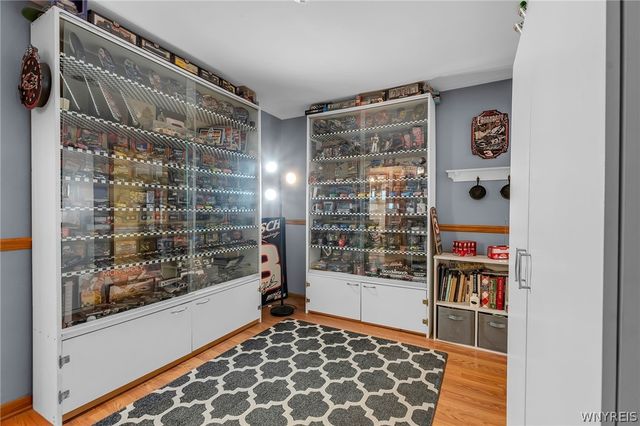 380 Two Mile Creek Road, Tonawanda, NY 14150