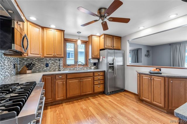 380 Two Mile Creek Road, Tonawanda, NY 14150