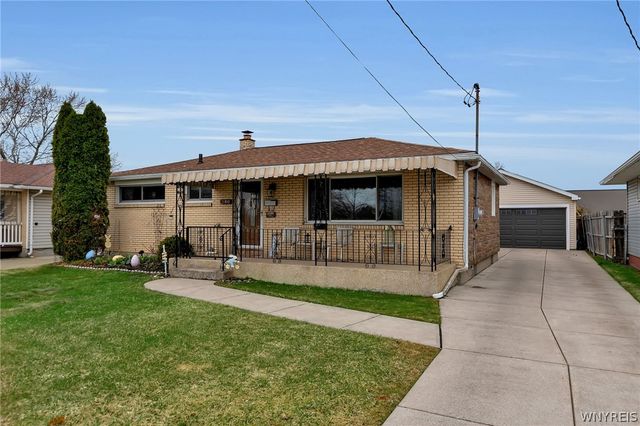 380 Two Mile Creek Road, Tonawanda, NY 14150