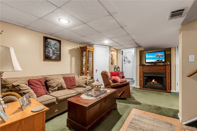 380 Two Mile Creek Road, Tonawanda, NY 14150