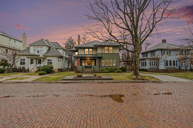 1508 Forres Avenue, Saint Joseph, MI 49085