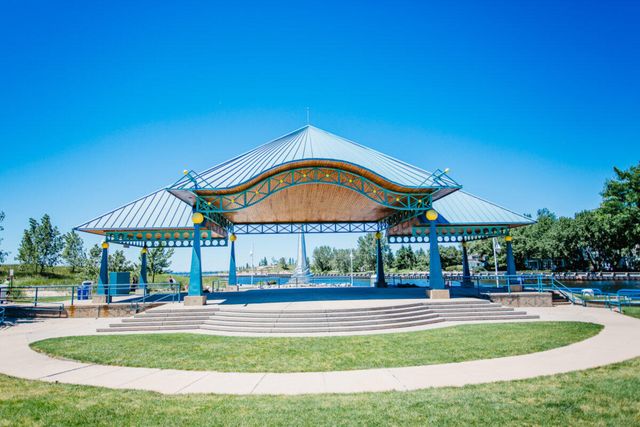 1508 Forres Avenue, Saint Joseph, MI 49085