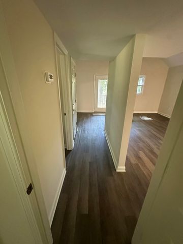 955 Right Angle Road, Winchester, KY 40391