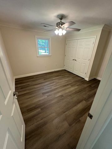 955 Right Angle Road, Winchester, KY 40391