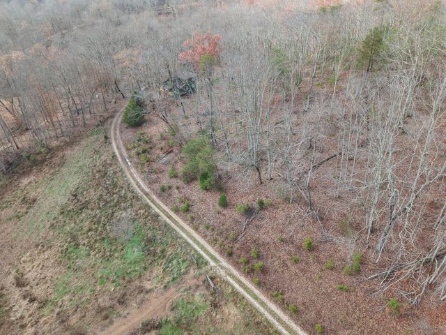 955 Right Angle Road, Winchester, KY 40391