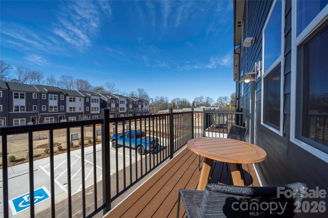1443 Levy Way, Charlotte, NC 28205