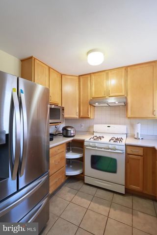 1716 BERGEN ST, Philadelphia, PA 19152