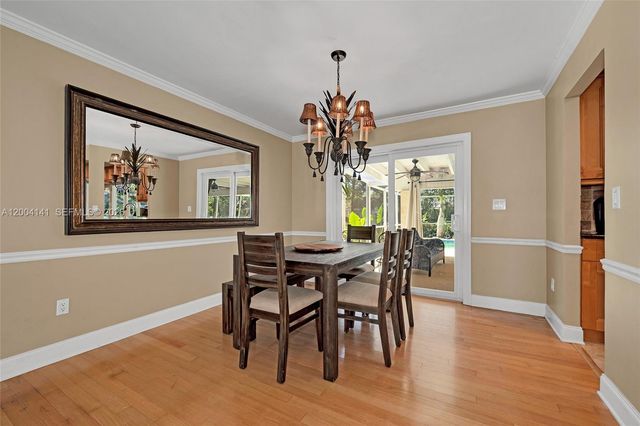 8480 SW 180th St, Palmetto Bay, FL 33157