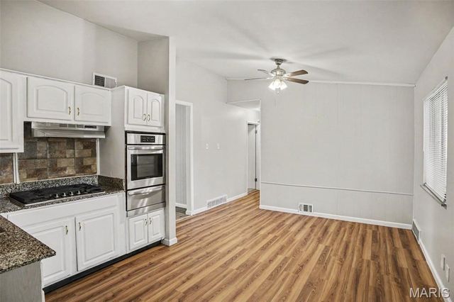 1145 Cheyenne Drive, Florissant, MO 63033
