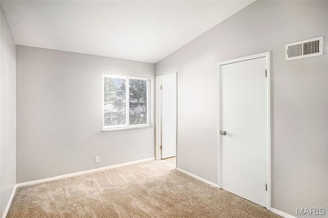 1145 Cheyenne Drive, Florissant, MO 63033