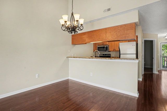 655 Woodmoor Dr Unit 302, Murrells Inlet, SC 29576