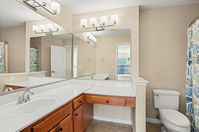 655 Woodmoor Dr Unit 302, Murrells Inlet, SC 29576