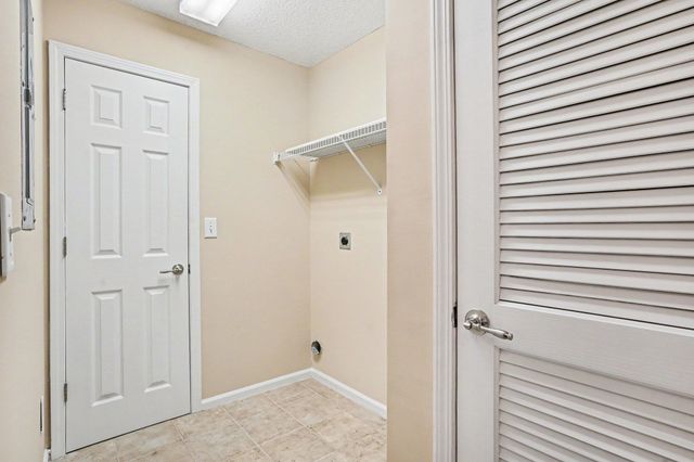 655 Woodmoor Dr Unit 302, Murrells Inlet, SC 29576