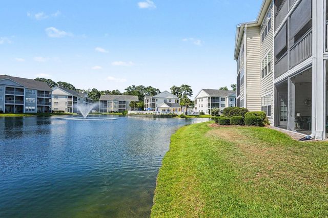 655 Woodmoor Dr Unit 302, Murrells Inlet, SC 29576