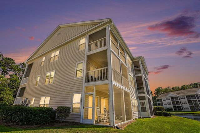 655 Woodmoor Dr Unit 302, Murrells Inlet, SC 29576