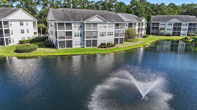 655 Woodmoor Dr Unit 302, Murrells Inlet, SC 29576