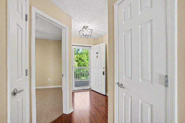 655 Woodmoor Dr Unit 302, Murrells Inlet, SC 29576