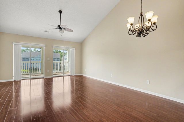 655 Woodmoor Dr Unit 302, Murrells Inlet, SC 29576
