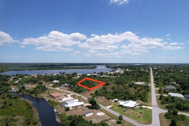 2080 WAVERLY TER STREET, Port Charlotte, FL 33983