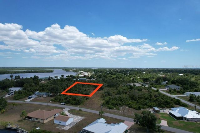 2080 WAVERLY TER STREET, Port Charlotte, FL 33983