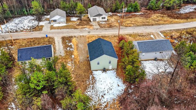 353 Elm Street, New Straitsville, OH 43766